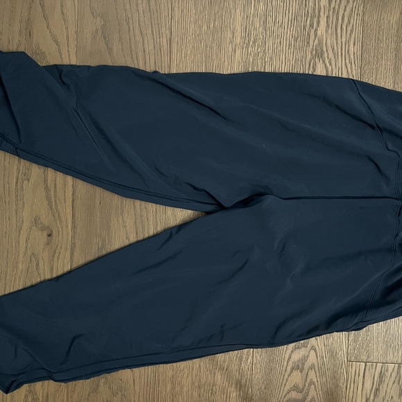 Lululemon final play crop size 6 - Picture 4 of 6